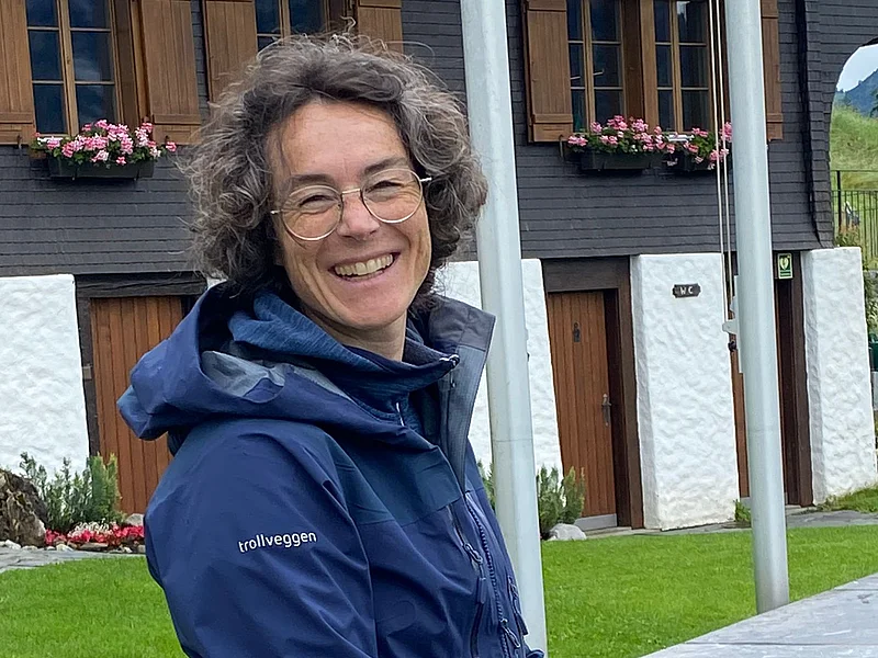 Lara Mandioni Lara Mandioni