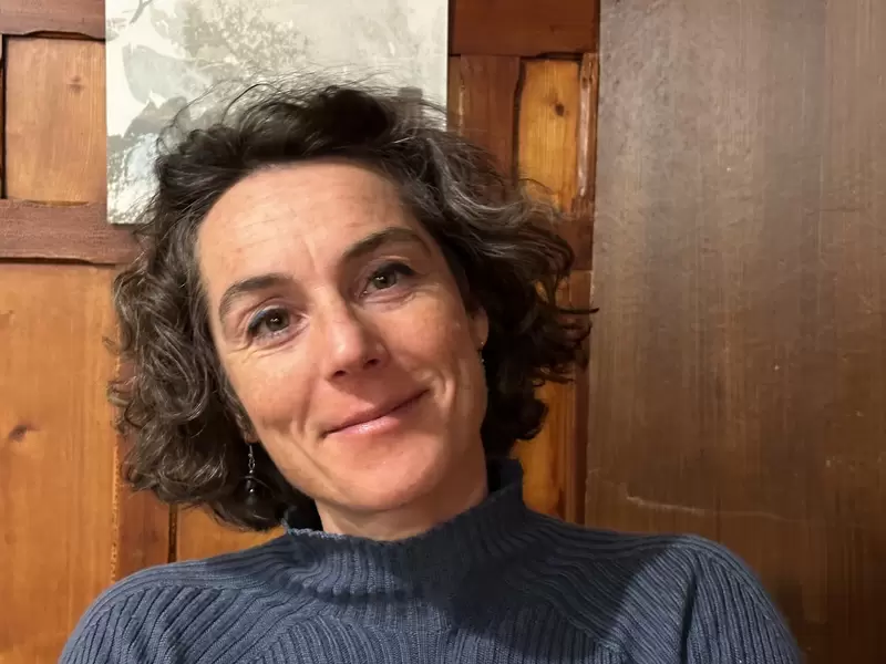 Lara Mandioni Lara Mandioni