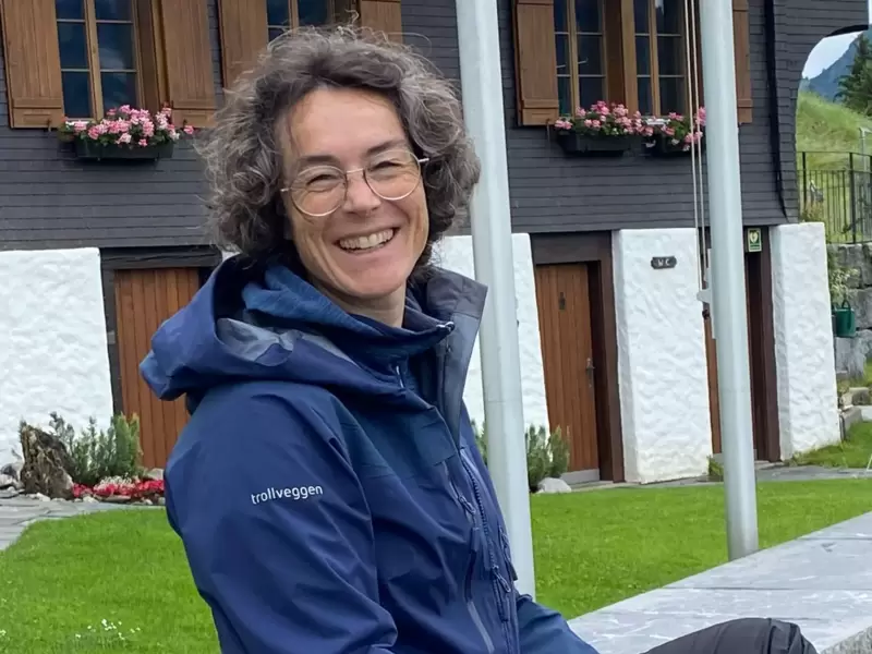 Lara Mandioni Lara Mandioni